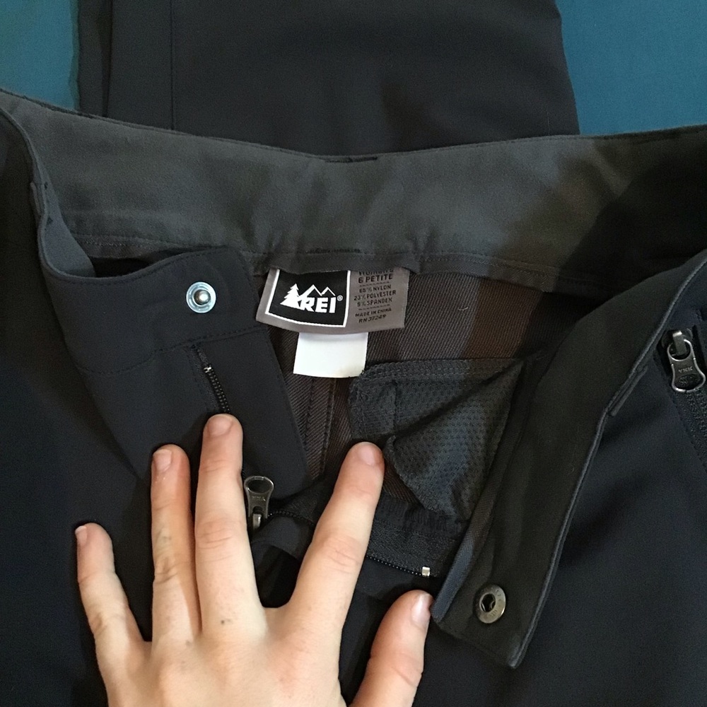 REI 6 Petite Snowpants